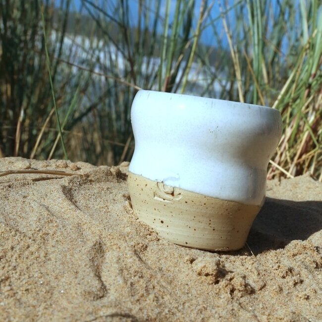 Ceramic handmade coffee cup Léonore, White