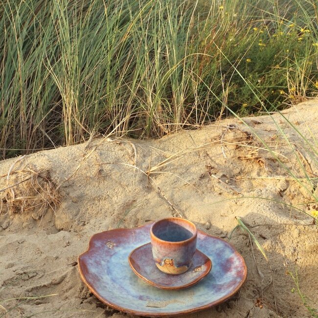 Plat creuse "Sunrise" utilisés pour les collations, mais aussi très agréables comme soucoupe pour un sac à café ou une tasse.