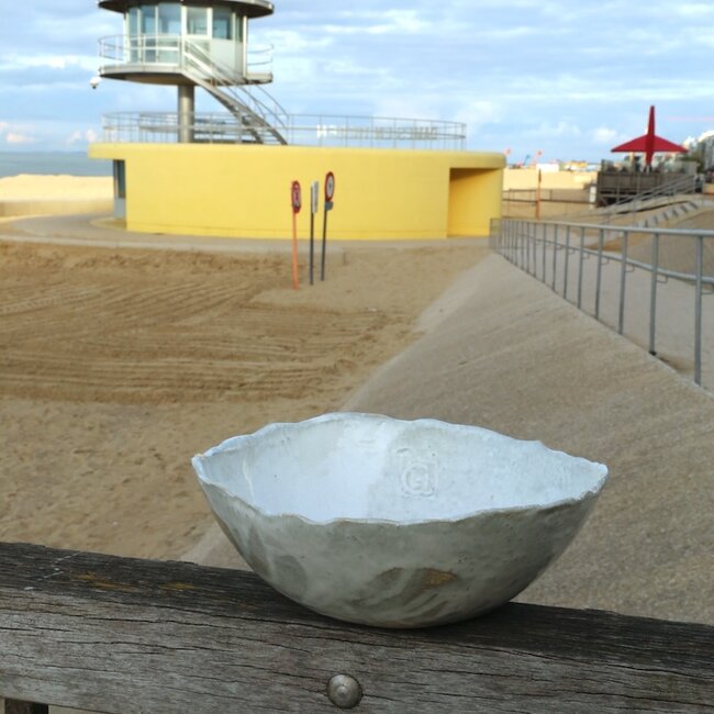 Bol à salade en céramique faite à la main, White Dunes