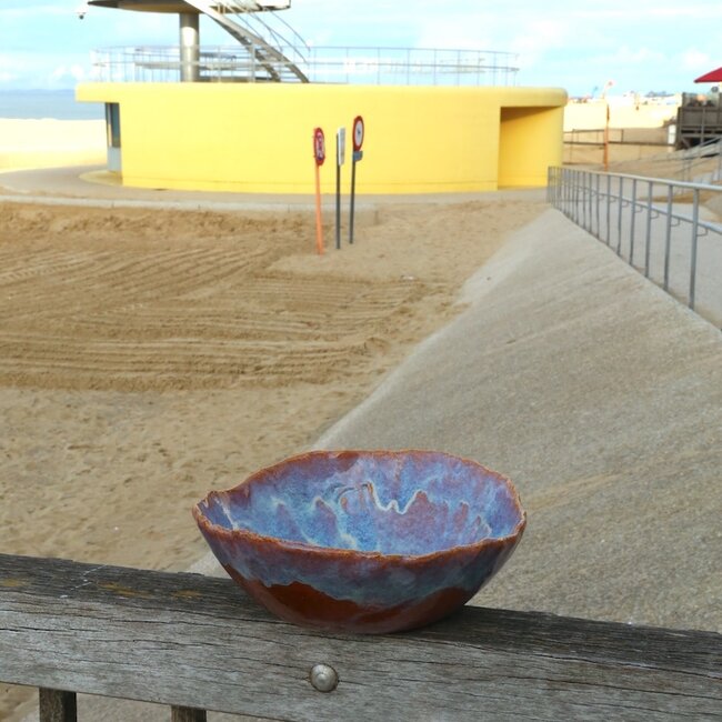 Unieke, exclusieve handgemaakte grote Sunrise salade, fruitschaal voor uw tafel, keukeneiland.