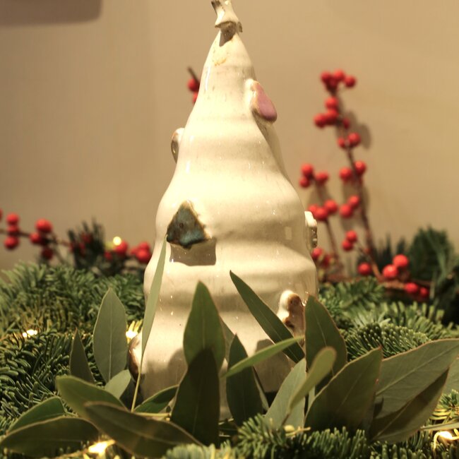 An "Art" Christmas tree makes your interior that little bit more exclusive.