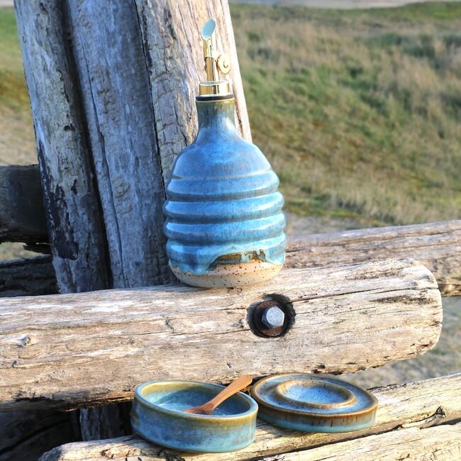 Ceramic handmade salt, pepper or tapas dish, Mint