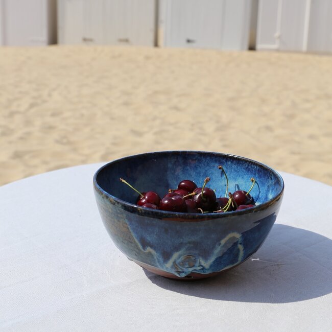Ceramic handmade berry bowl, Beach