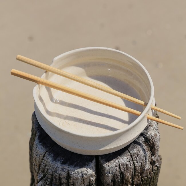 Keramisch handgemaakte schaal, Naturel Beige 2golven