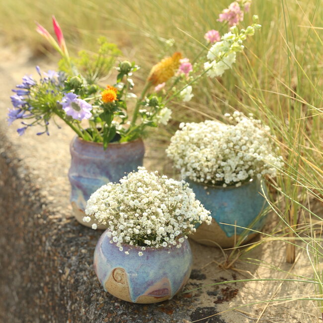 Ceramic handmade bulb vase, Mint