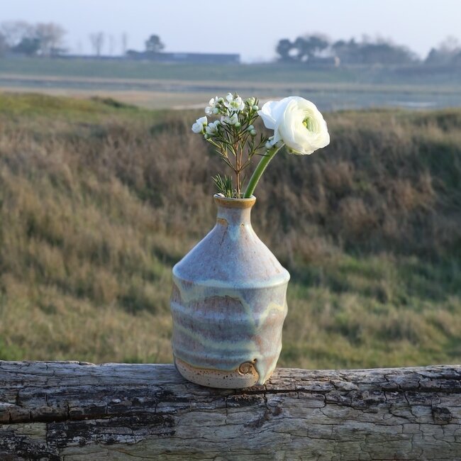 Keramisch handgemaakt vaasje  One Flower, Mosterd