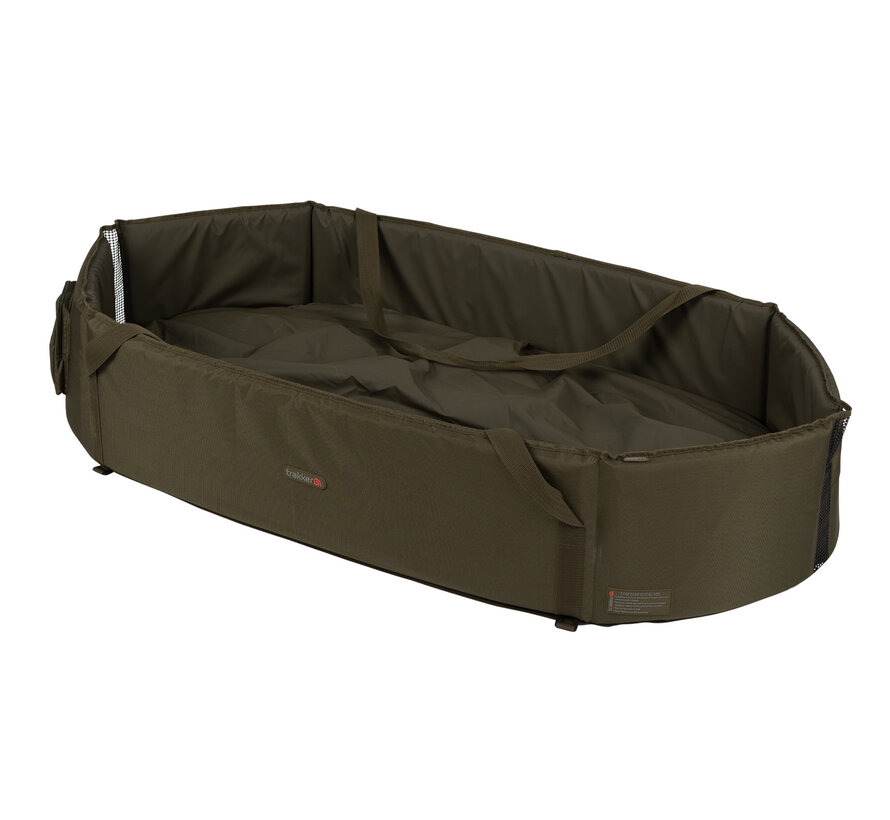 Trakker Sanctuary Deluxe Oval Crib XL