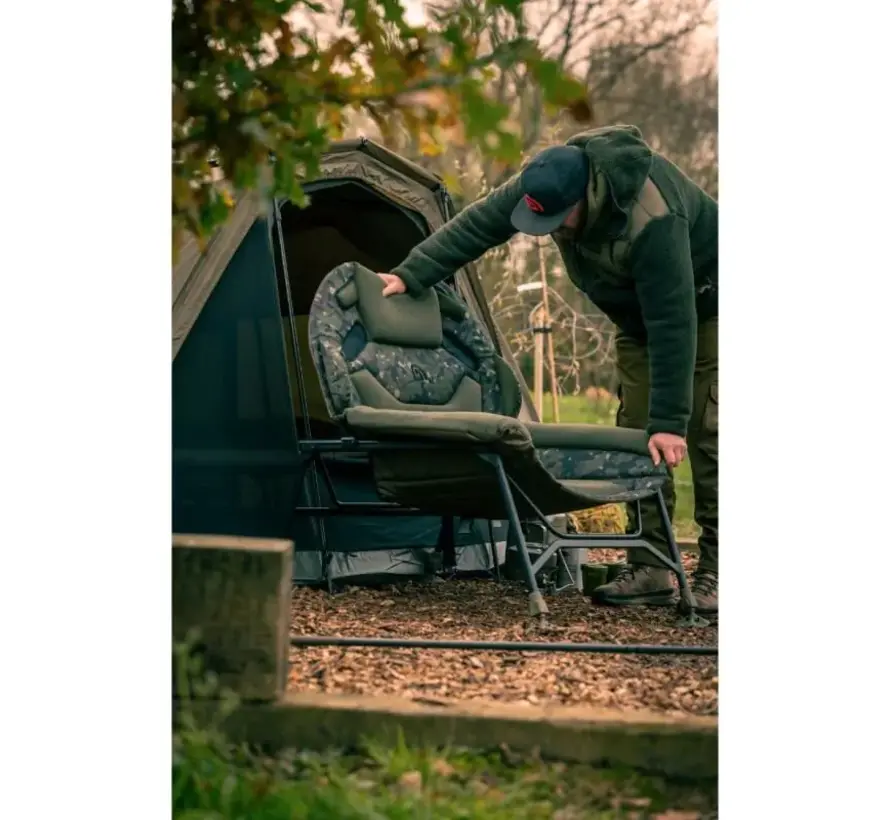 Trakker Levelite Camo Colossus Chair