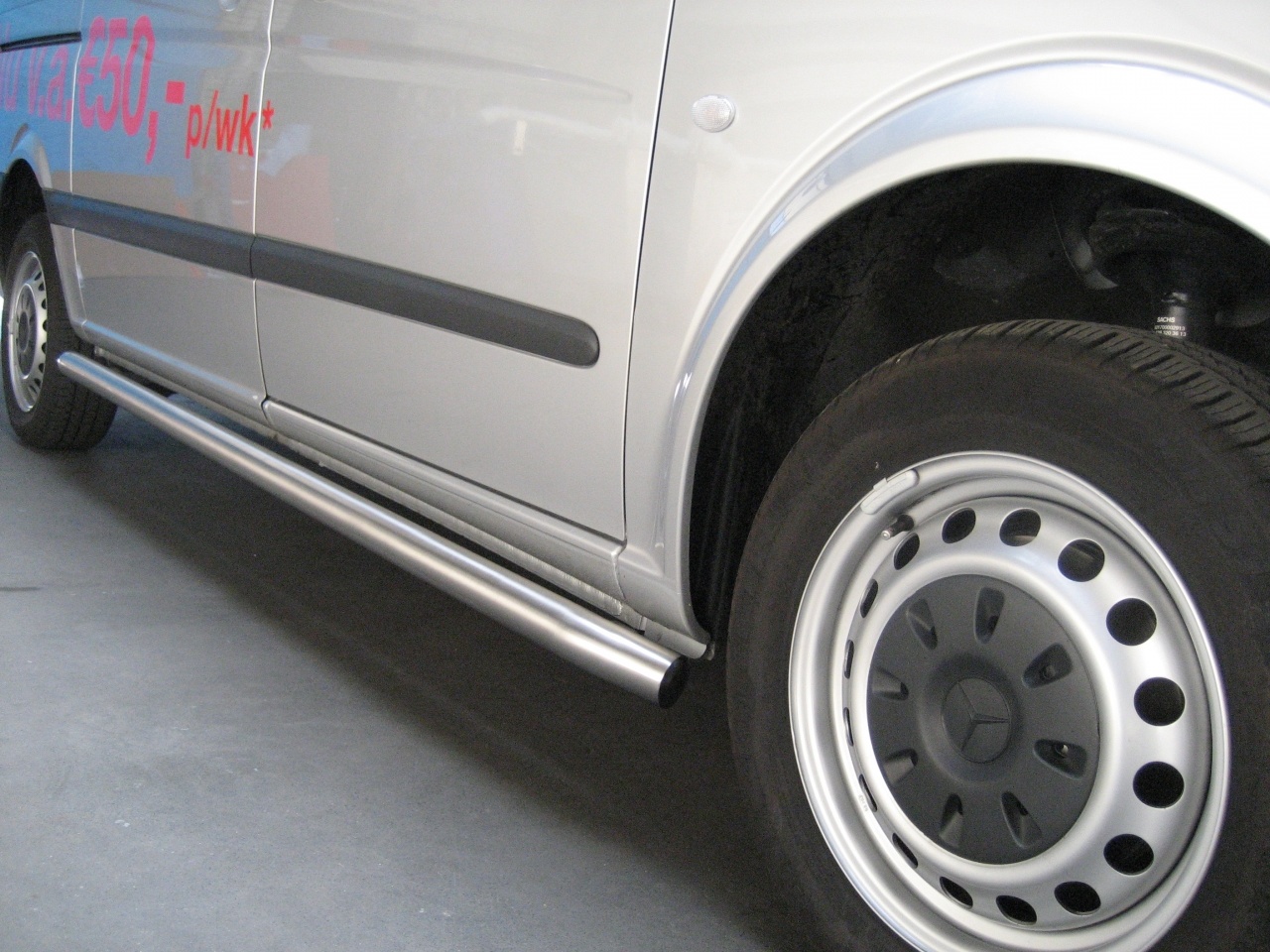 Sidebars Mercedes Vito vanaf 2014 RVS geborsteld TUV gecertificeerd