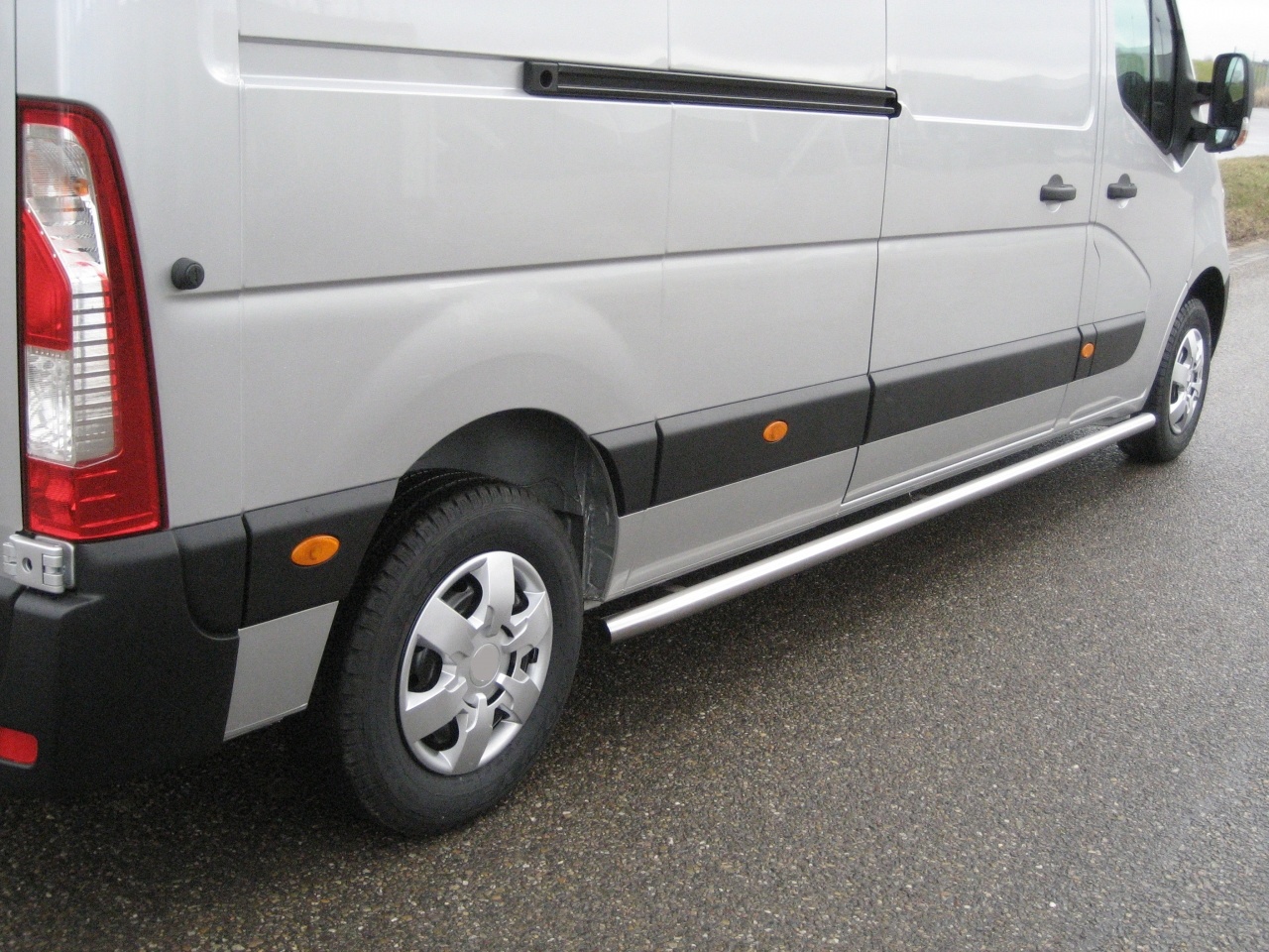 Sidebars RVS Opel Movano vanaf 2010