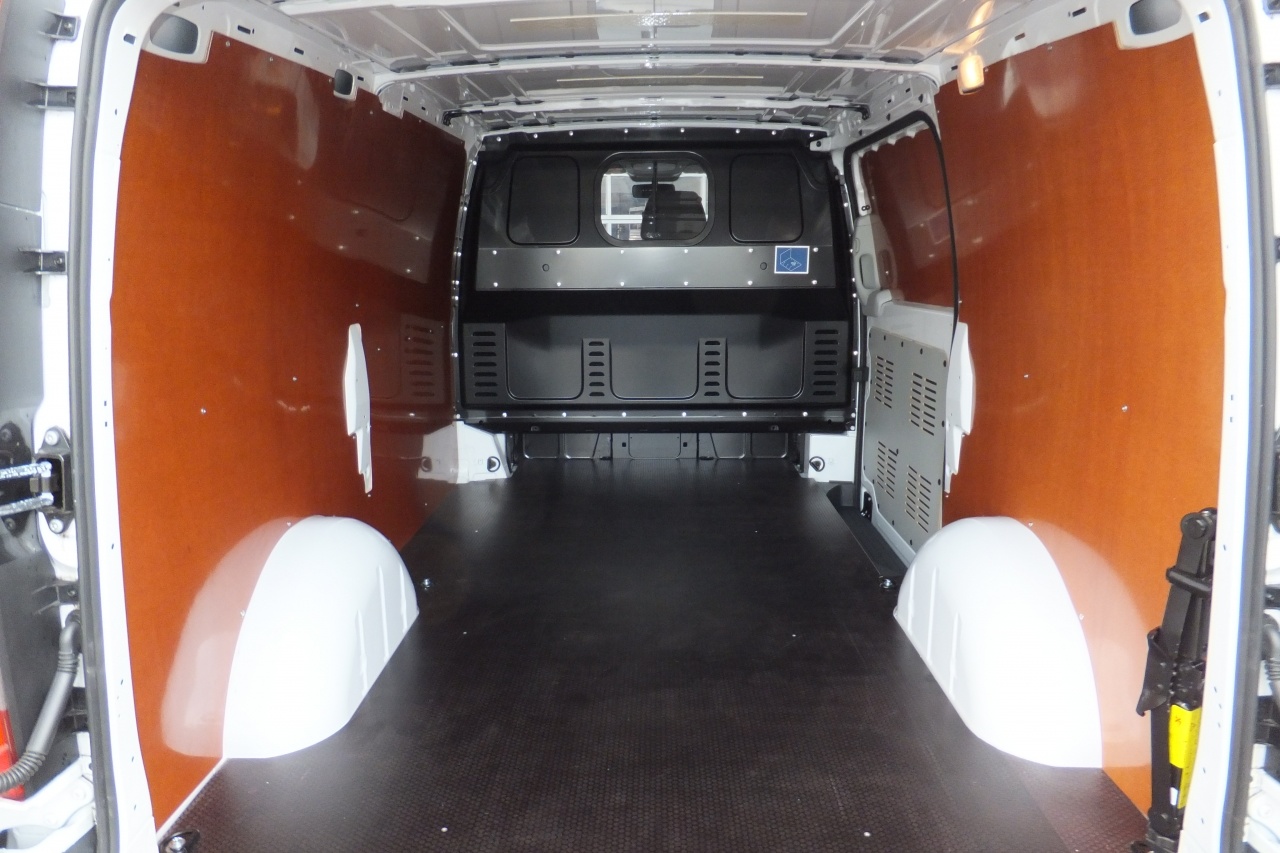 Wandbetimmering Ford Transit vanaf 2014 L2 H2 uitvoering met enkele schuifdeur