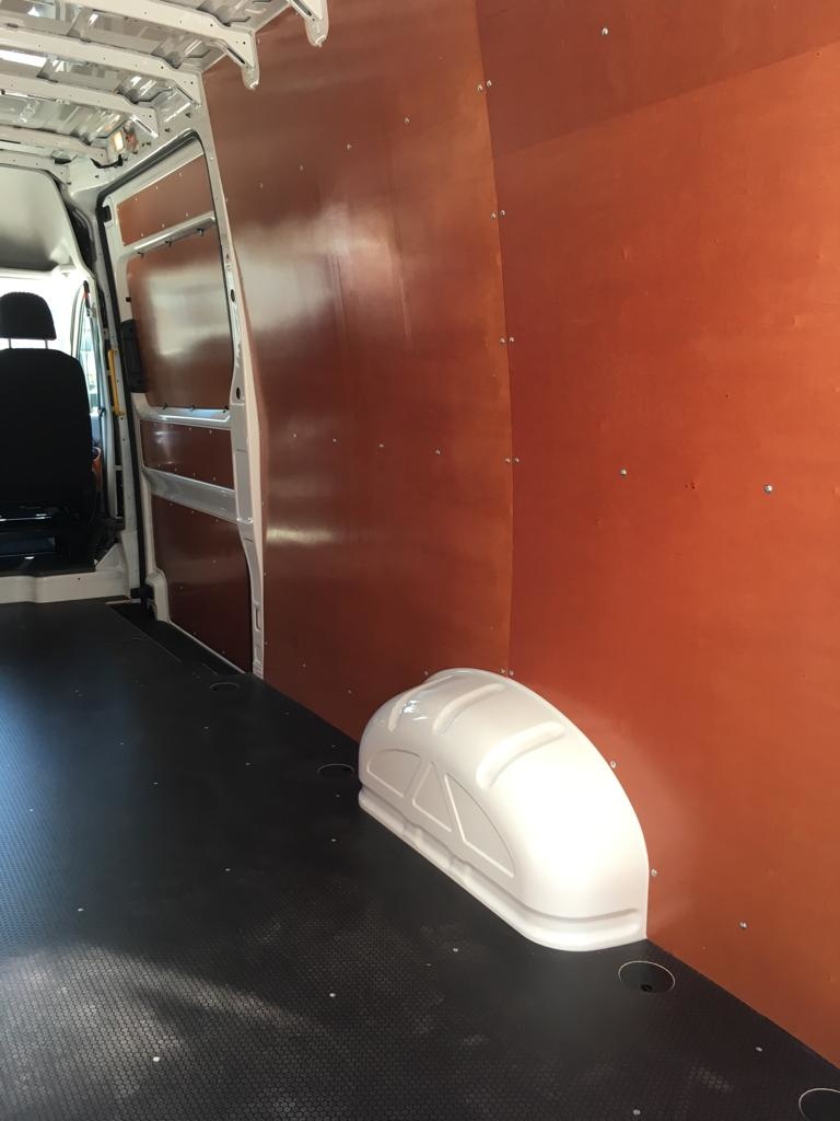 Wandbetimmering Mercedes Sprinter vanaf 2018 L1 H1 voorwielaandrijving