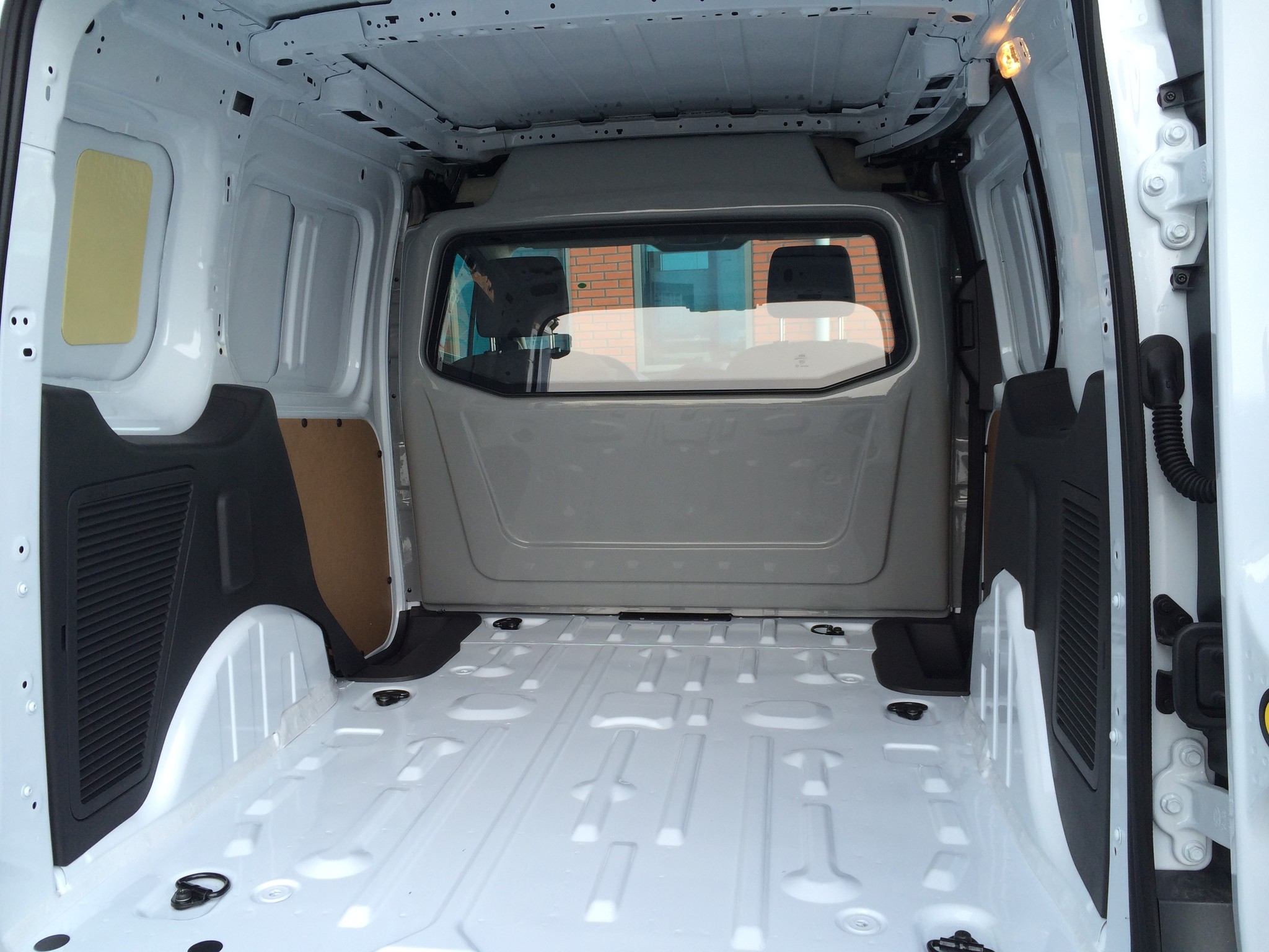 Tussenwand Ford Transit Connect vanaf 2014 met ruit