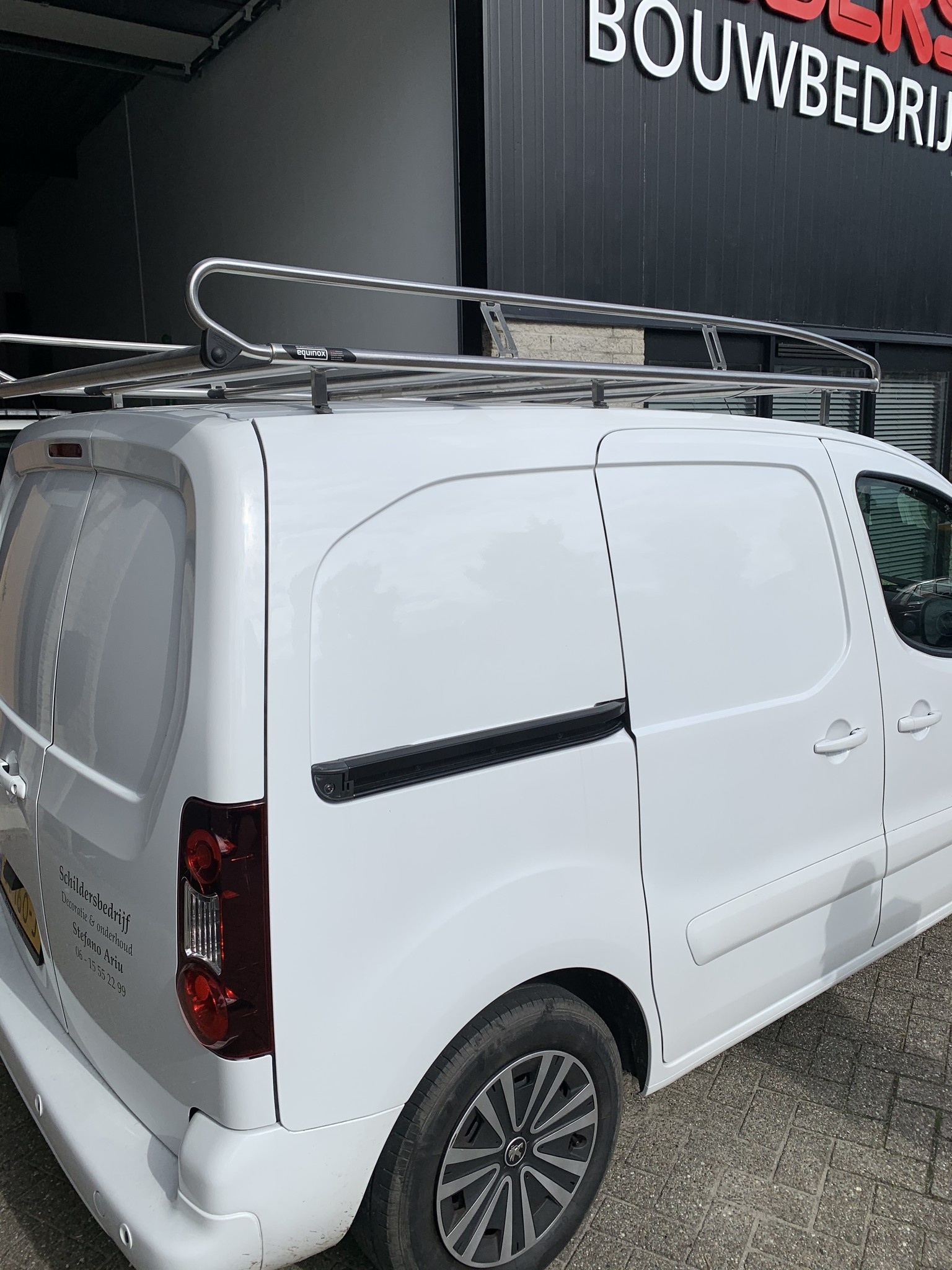 Imperiaal RVS Peugeot Partner vanaf 2008 uitvoering met achterdeuren