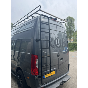 Zwarte RVS deurladder Mercedes Sprinter vanaf 2018