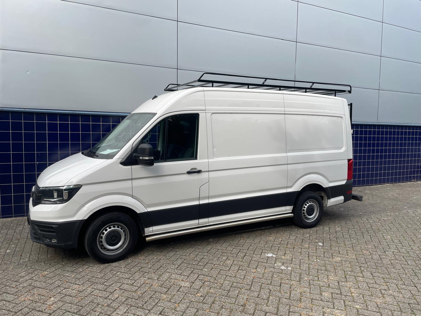 Zwart imperiaal Volkswagen Crafter vanaf 2017