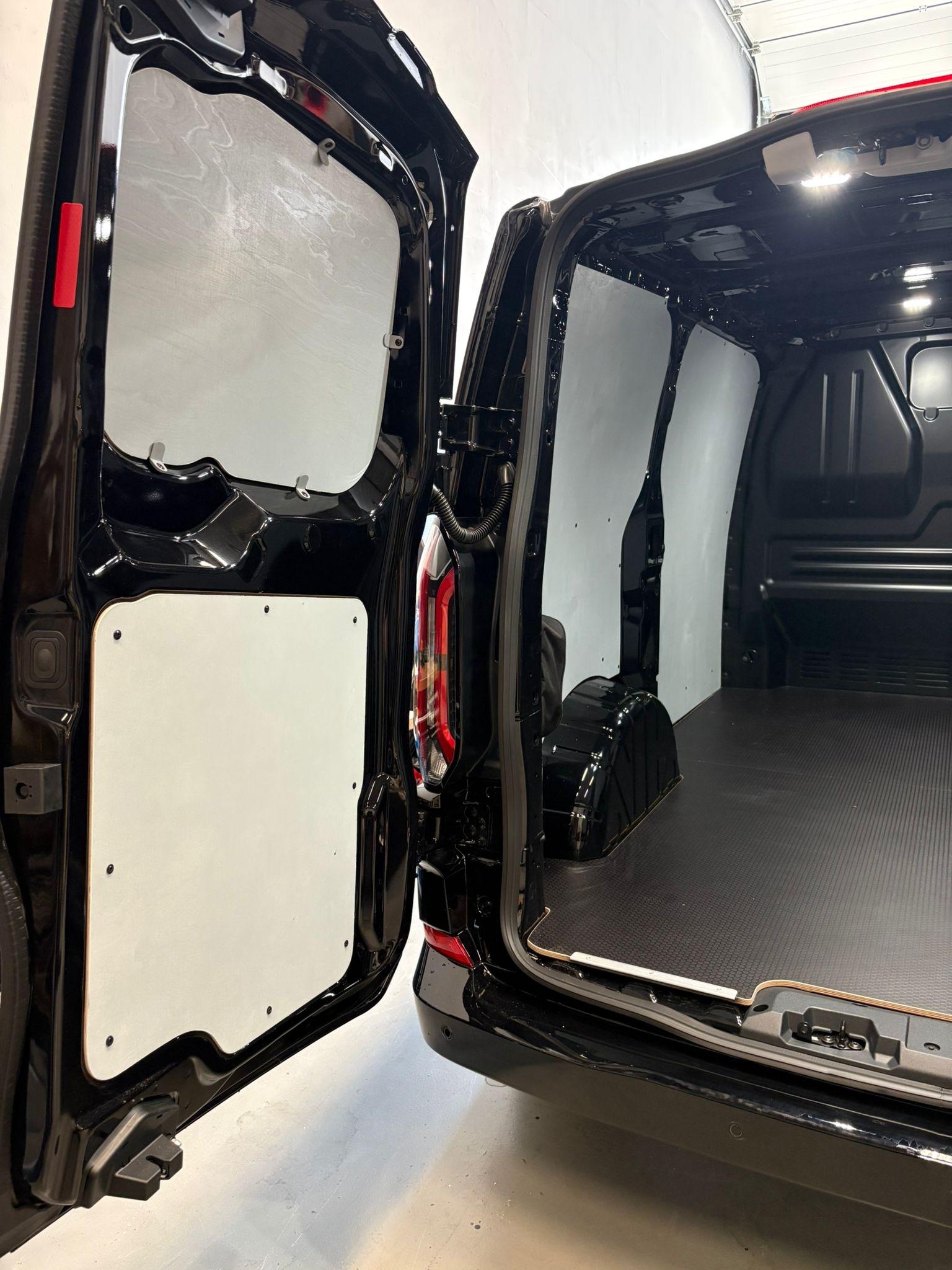 Ford Volledige betimmering Ford Transit Custom vanaf 2024