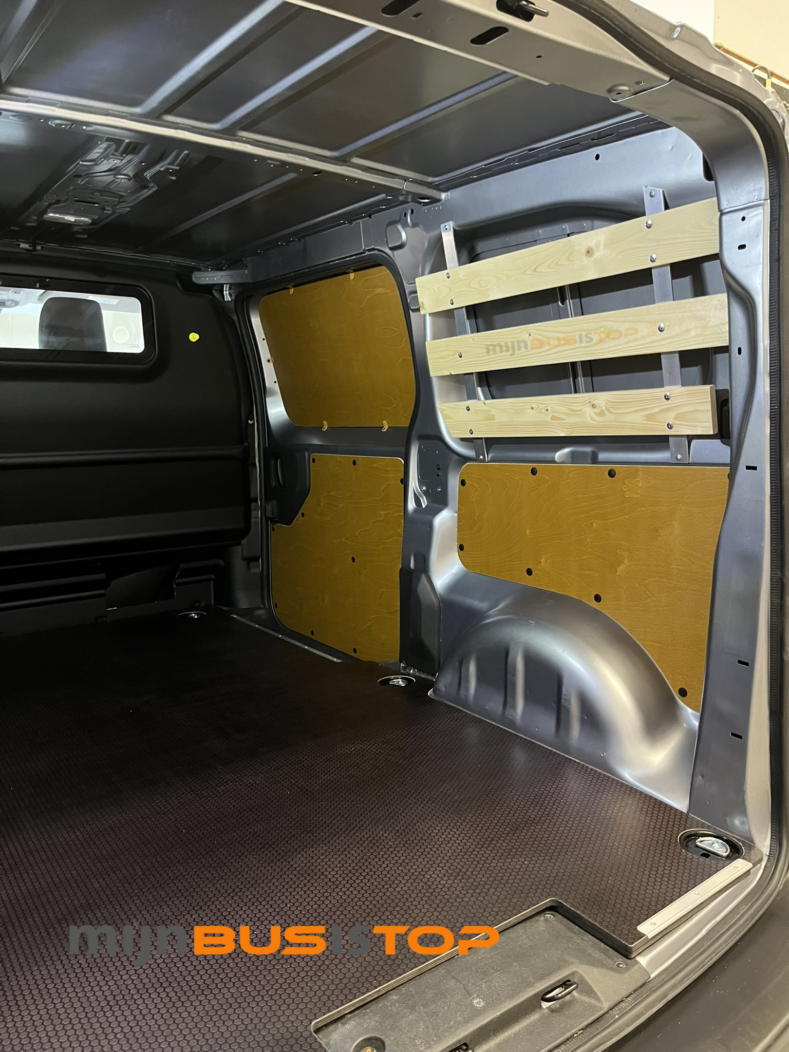 IVECO Volledige betimmering lat om lat Iveco eJolly vanaf 2026