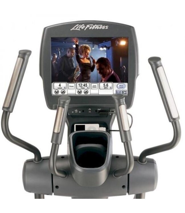 Life Fitness Engage 95X