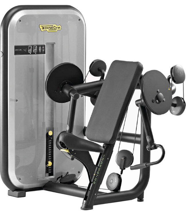 TechnoGym Element+ arm curl