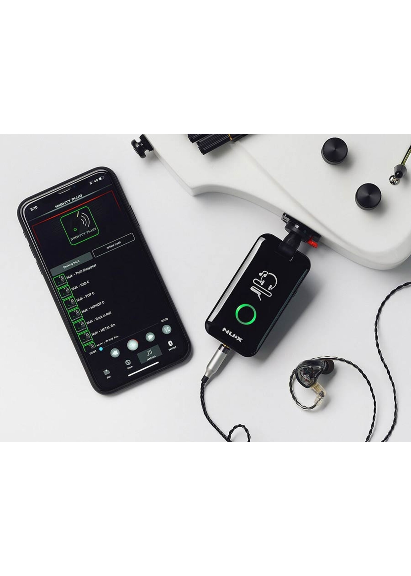 nux Mighty Plug | Elektrische gitaar bespelen zonder versterker