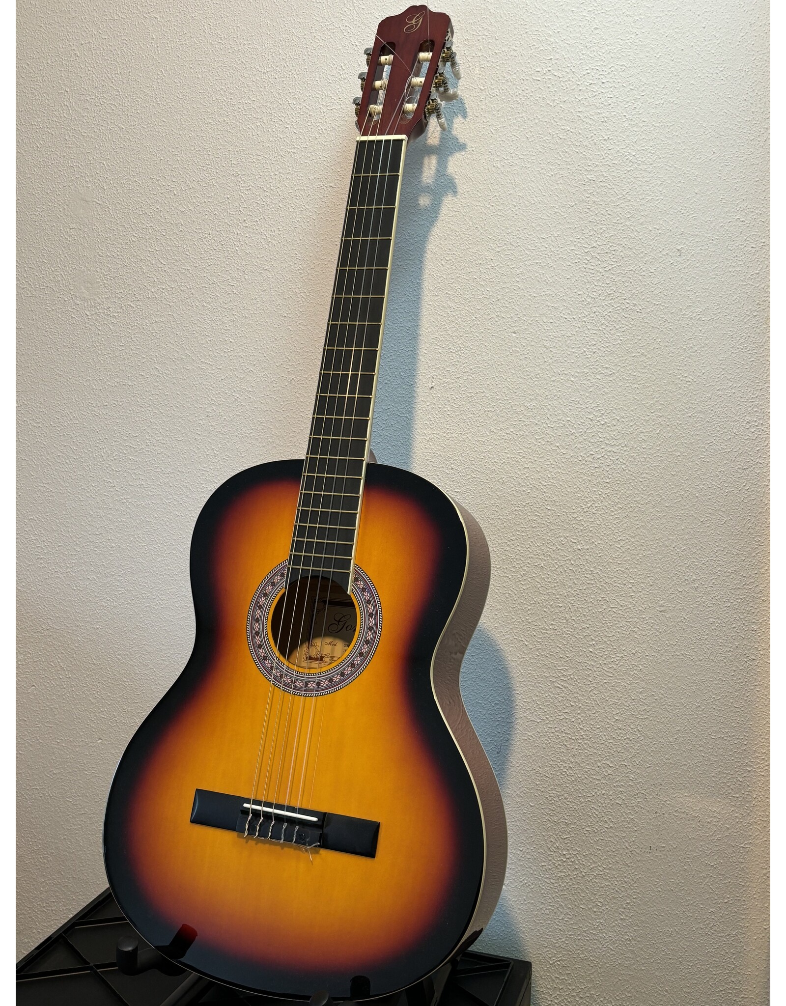 Gomez Gomez 001 4/4 Vintage Sunburst