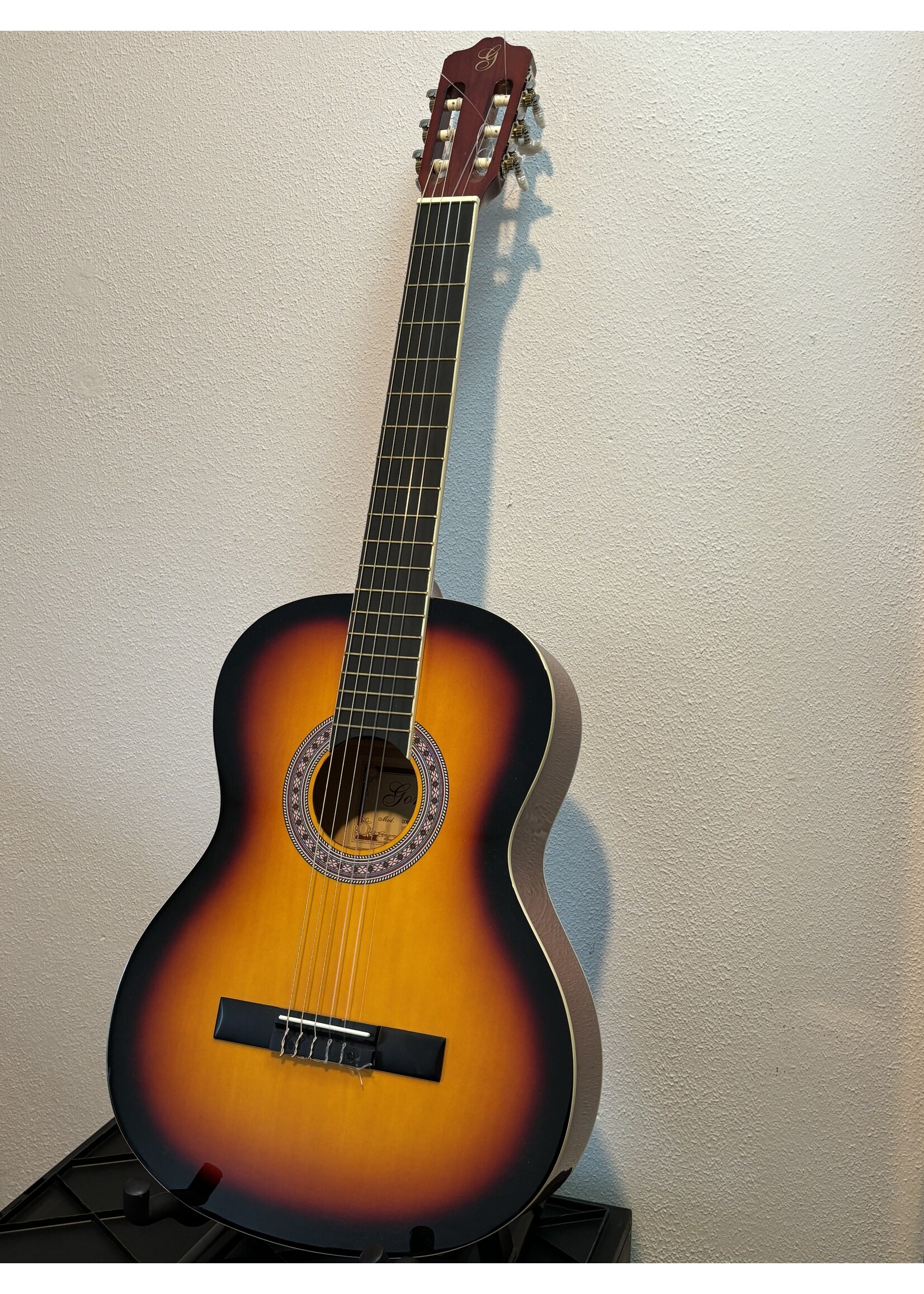 Gomez Gomez 001 4/4 Vintage Sunburst