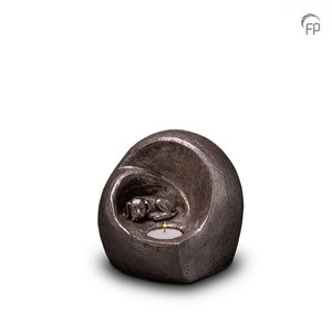 Geert Kunen UGKS 216 Ceramic pet urn silver colour