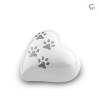 HUH 033 Metal pet keepsake heart