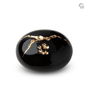 KU 208 Ceramic pet urn Kintsugi