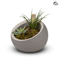 FPU 044 Porcelain urn Terra