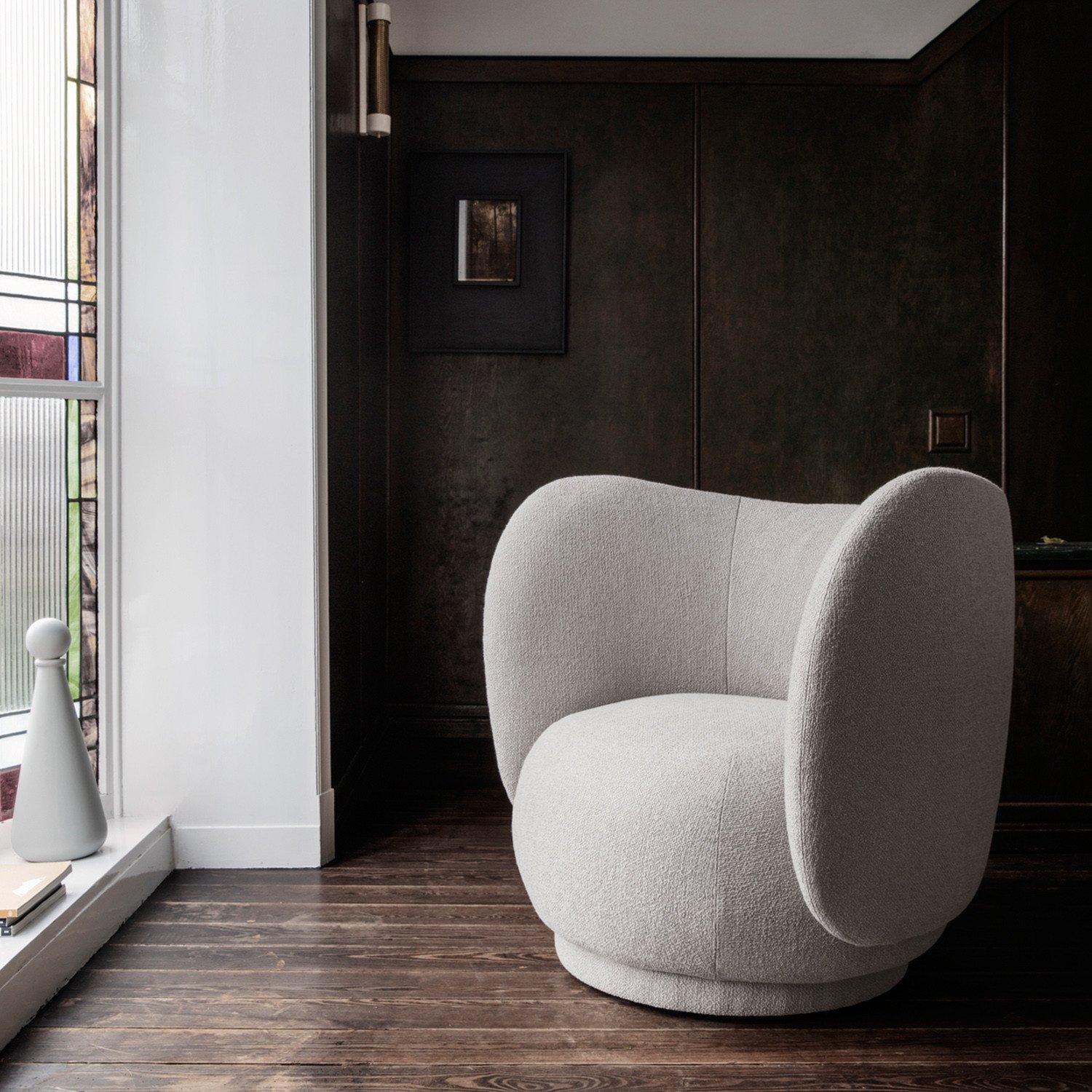 Rico Lounge Chair, Bouclé, Off-White - DESIGN & THAT