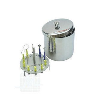 Holder for electrodes