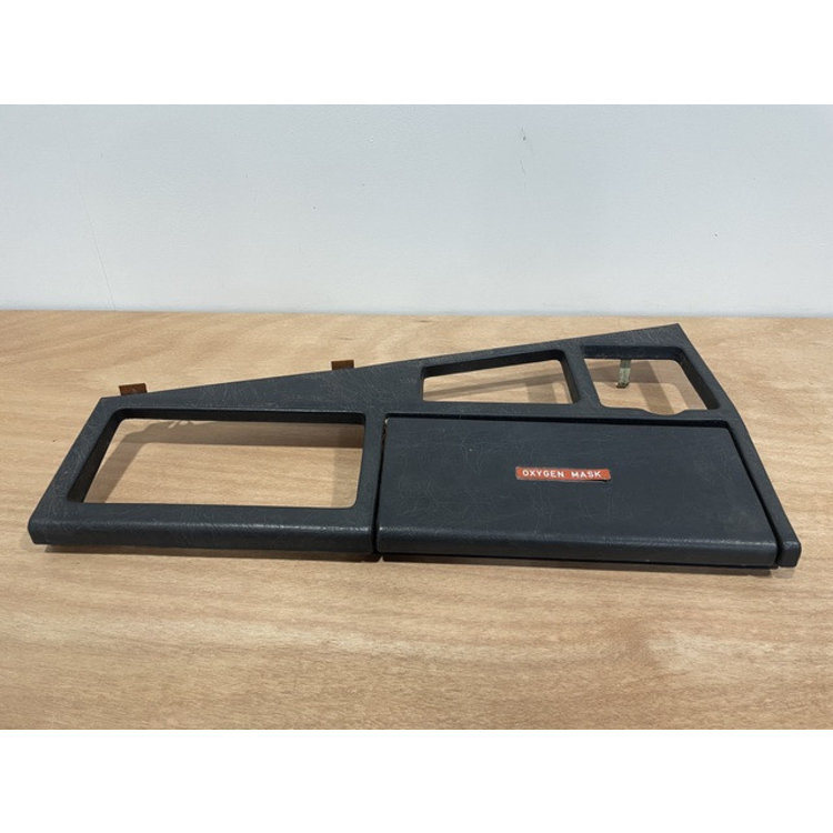 INSERT ASSY 700VU P/N: D2511308400000 S/N: SI048008