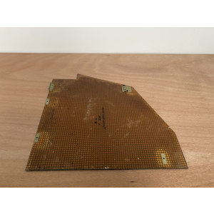 PANEL ASSY FWD RUD RH FO P/N: D2511222300100 S/N: SI039023