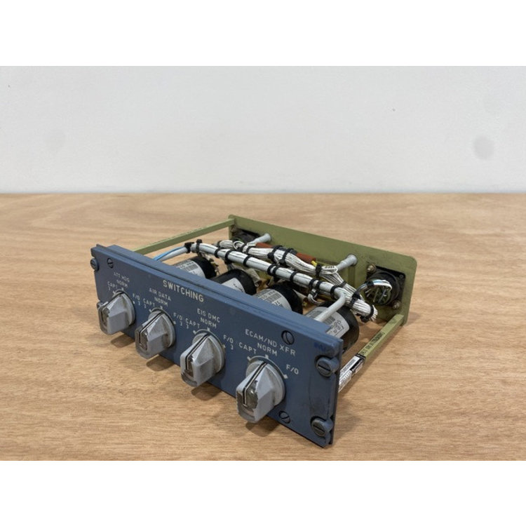 8VU CONTROL PANEL P/N: D9251500200000 S/N: PB11119