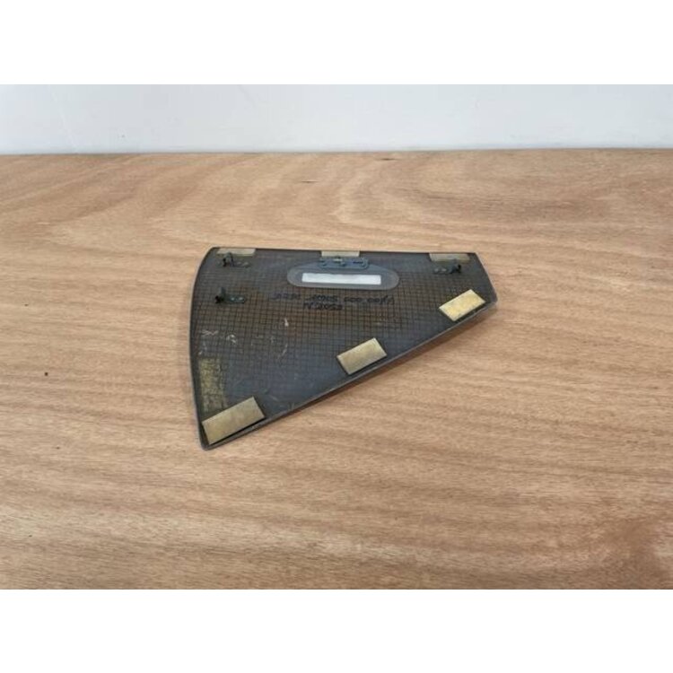 DOOR ASSY RH P/N: D2511231800000 S/N: SI012014