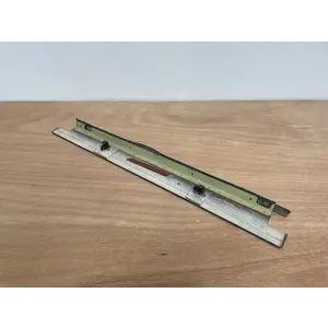 PANEL ASSY LATLH P/N: D2511232900000 S/N: SI028029