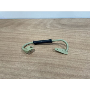 GRIP FOAM RH P/N: D2511140700100 S/N: SI067009