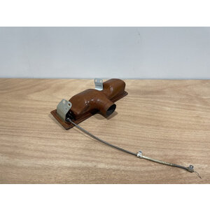 OUTLET ASSY LH P/N: D2121208600000 S/N: SI025015