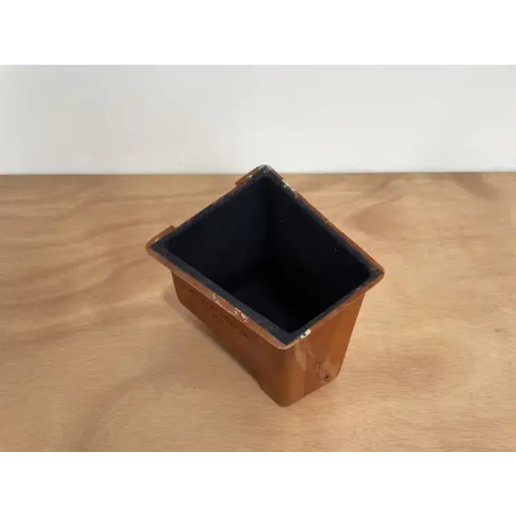 HEADSET BOX RH P/N: D2511216000100 S/N: SI052025