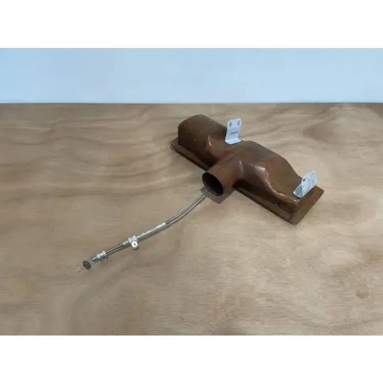 OUTLET ASSY RH P/N: D2121208600100 S/N: SI042035