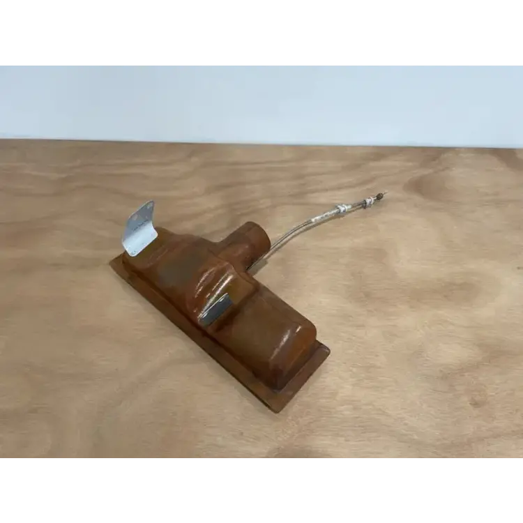 OUTLET ASSY RH P/N: D2121208600100 S/N: SI042035