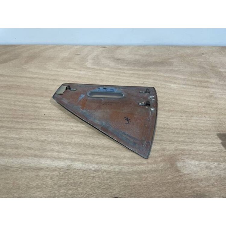 DOOR ASSY LH P/N: D2511230100000 S/N: SI003007