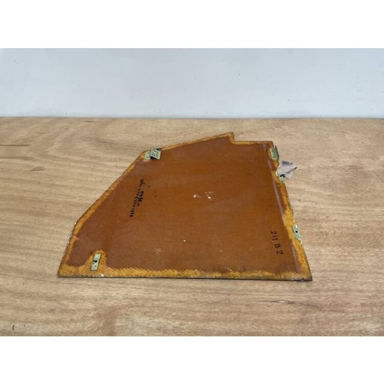 PANEL ASSY FWD RUD LH CPT P/N: D251122230000 S/N: SI022044