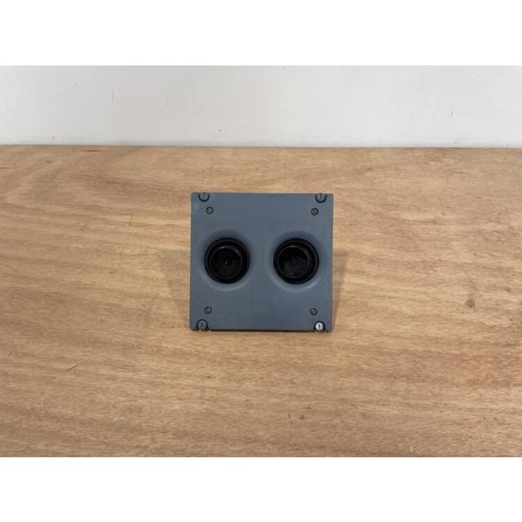 STRUCTURE AIR OUTLET OVERHEAD P/N: D2121139100000 S/N: SI072018