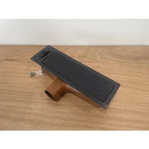 OUTLET ASSY RH P/N: D2121208600100 S/N: SI042042