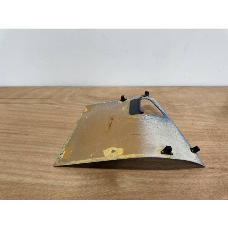 PANEL ASSY RH FOAM GRIP PANEL P/N: D2511231600100 S/N: SI014033