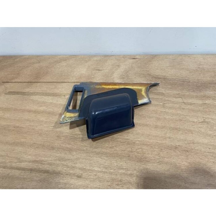 PANEL ASSY GRIP LH P/N: D2511310200000 S/N: SI007032