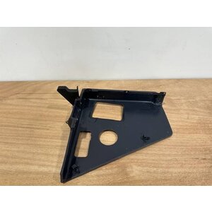 PLATE ASSY LH 19VU P/N: D2511156600200 S/N: SI030025